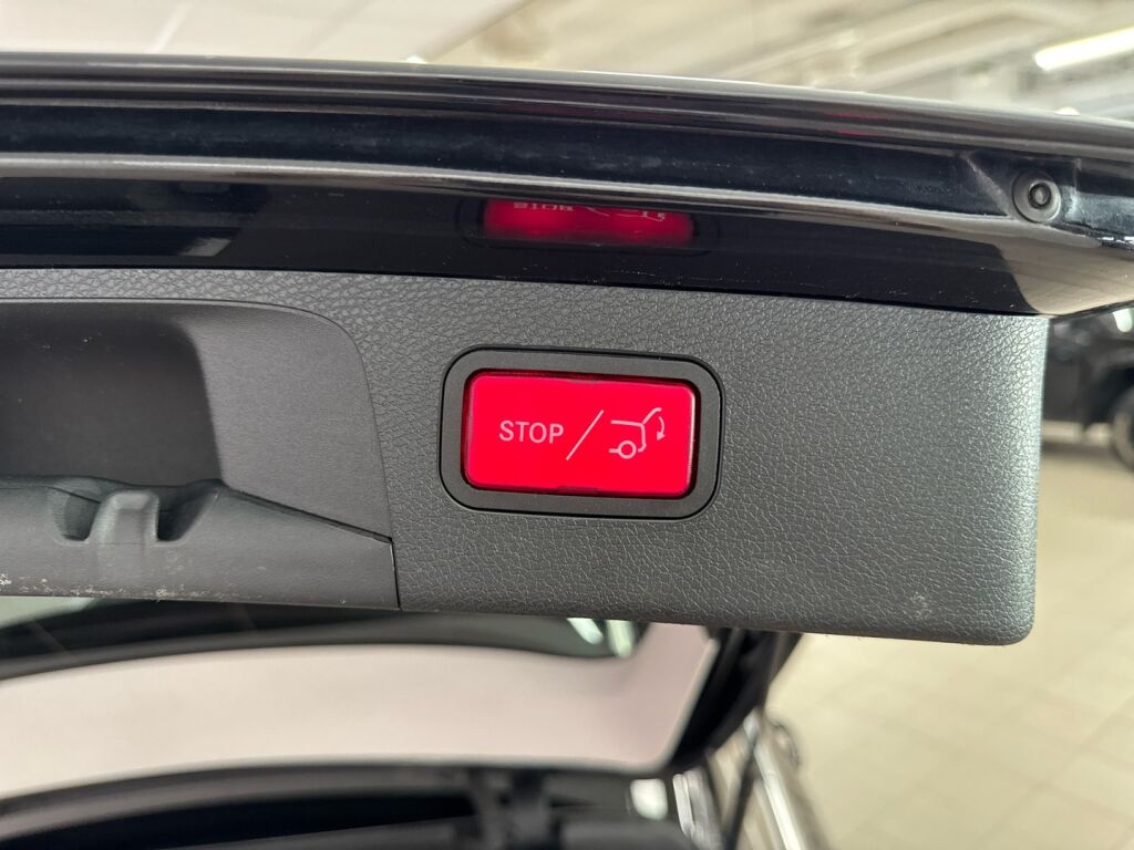 Mercedes-Benz E 2018 Musta