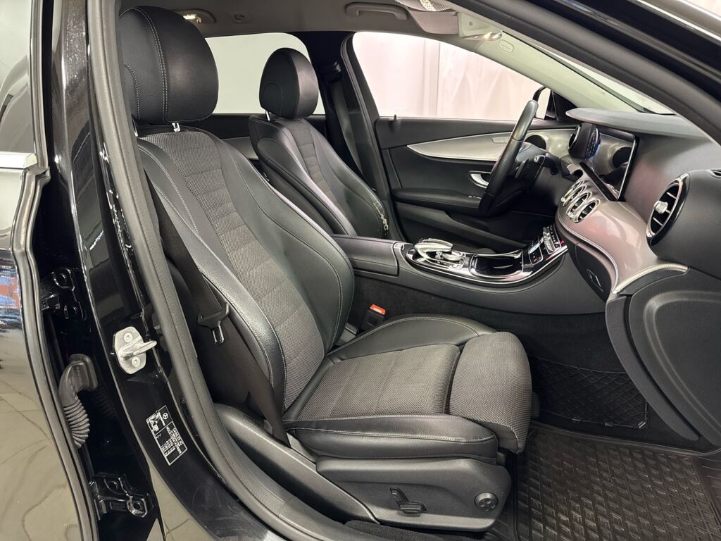 Mercedes-Benz E 2018 Musta
