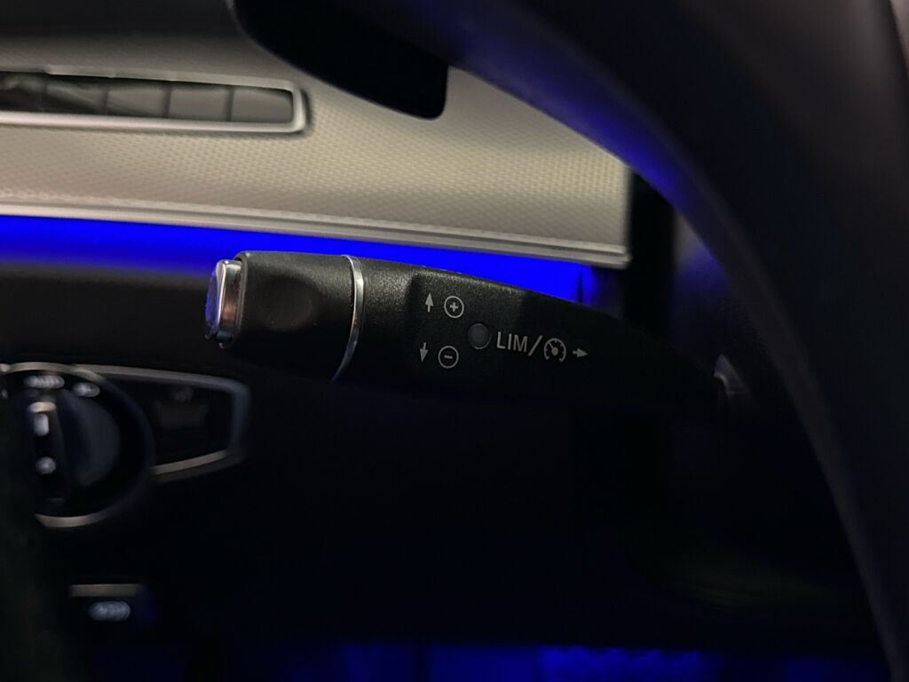 Mercedes-Benz E 2018 Musta