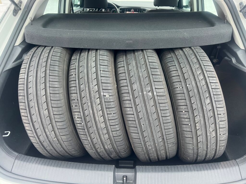 Volkswagen T-Roc 2019 Valkoinen