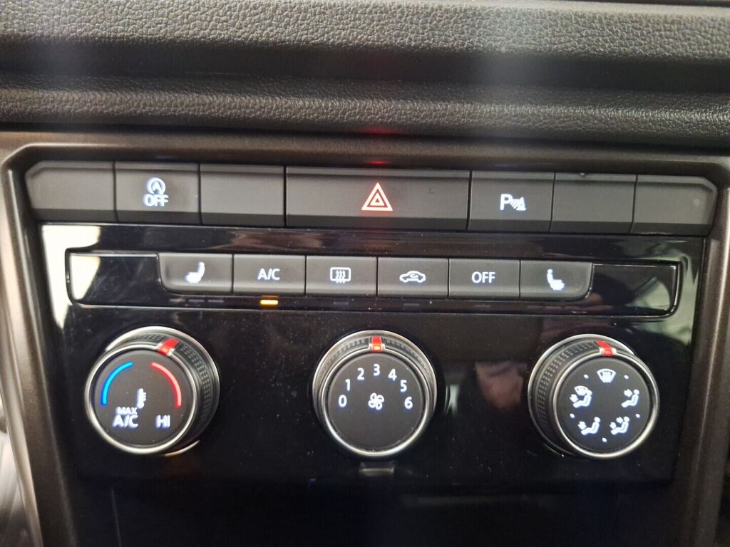 Volkswagen T-Roc 2019 Valkoinen