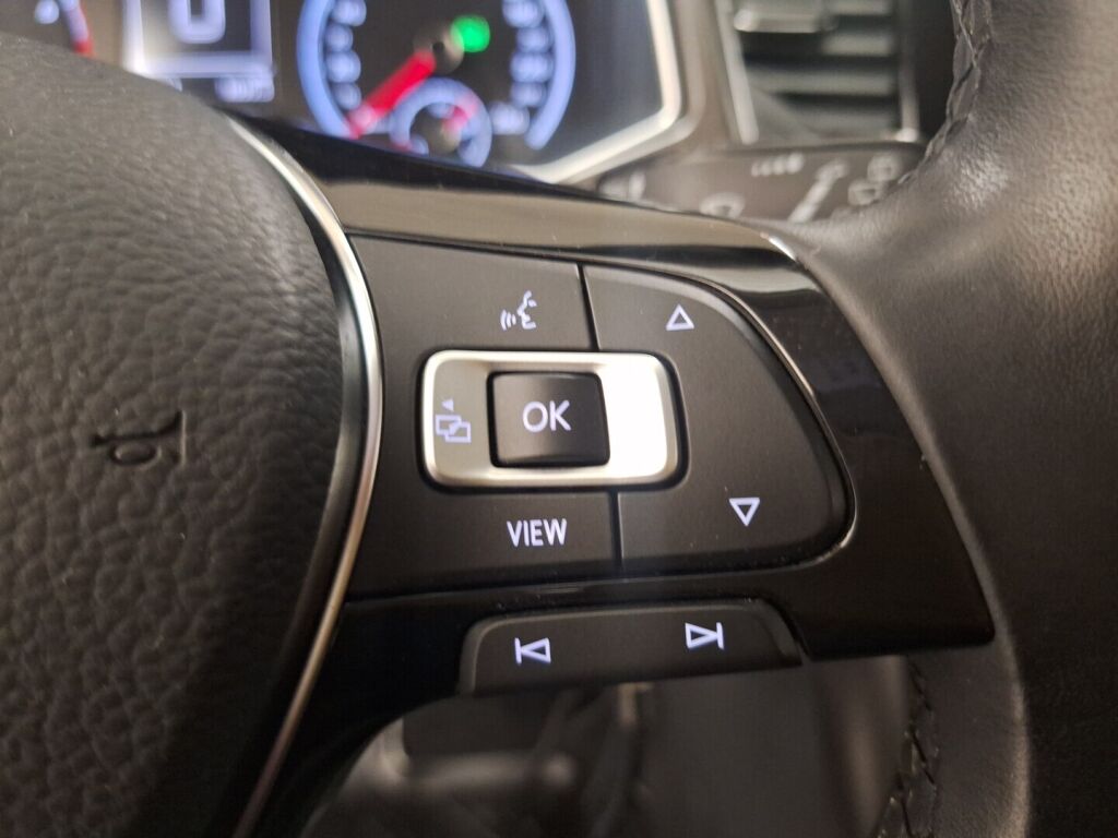 Volkswagen T-Roc 2019 Valkoinen