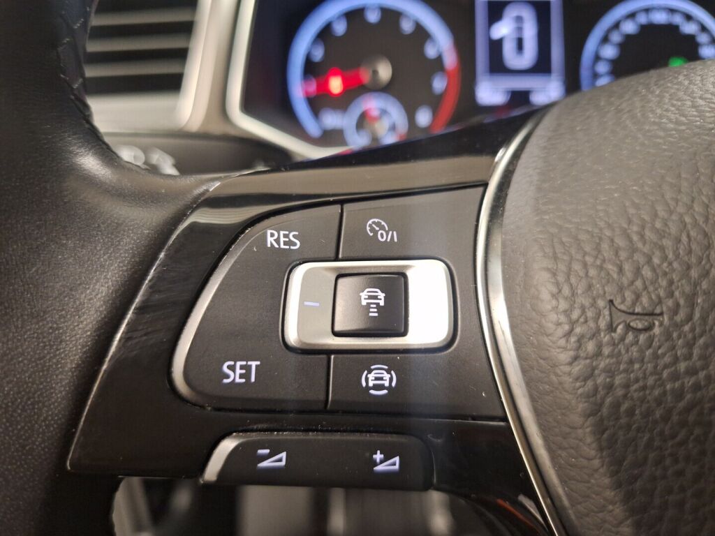 Volkswagen T-Roc 2019 Valkoinen