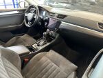 Skoda Superb 2019 Valkoinen