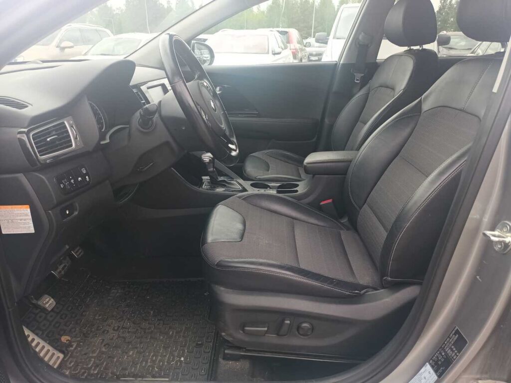 Kia Niro 2019 Harmaa