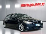 BMW 318 2011 Musta