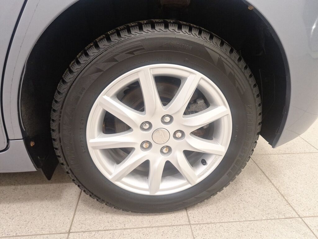 Toyota Verso 2010 Sininen