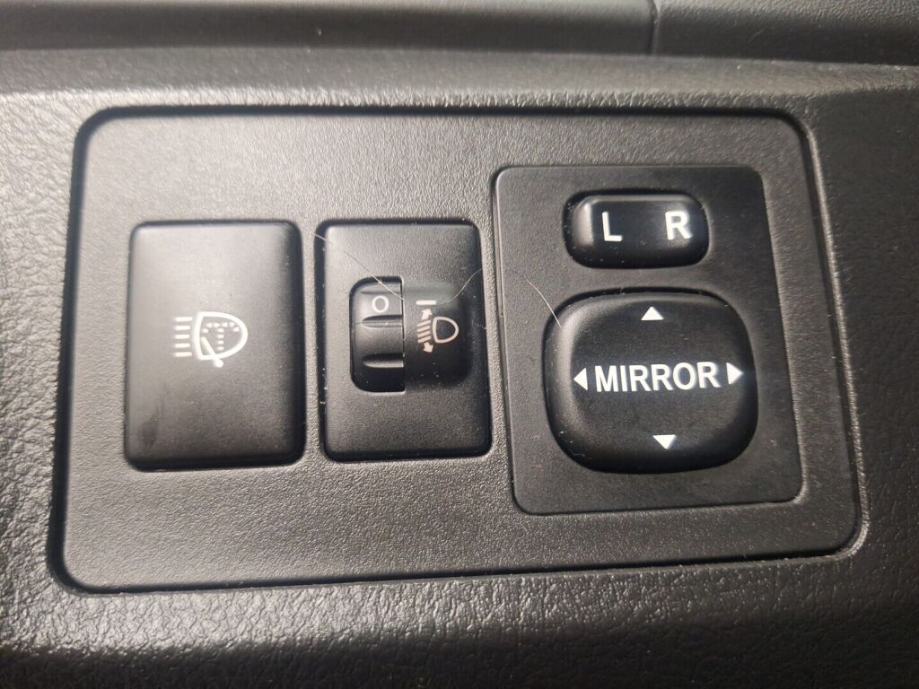 Toyota Verso 2010 Sininen