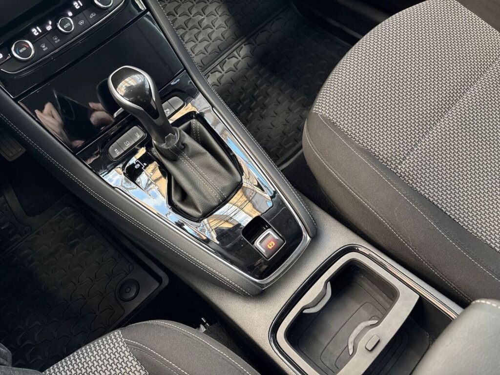 Opel Grandland X 2019 Harmaa