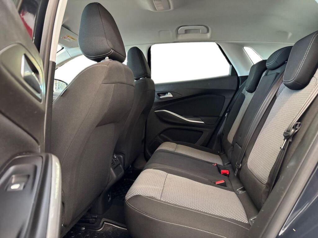 Opel Grandland X 2019 Harmaa