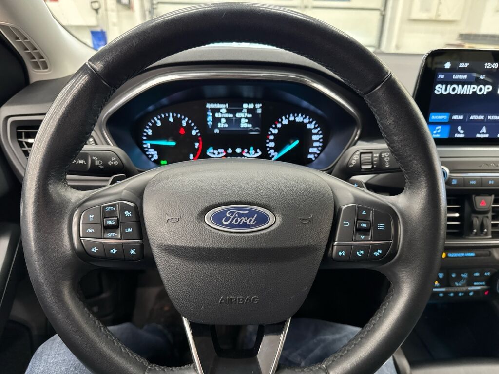 Ford Focus 2019 Valkoinen