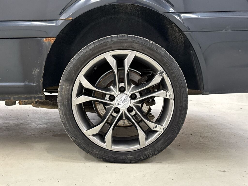 Mercedes-Benz Vito 2009 Musta