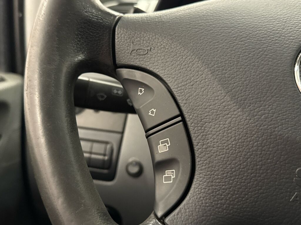 Mercedes-Benz Vito 2009 Musta