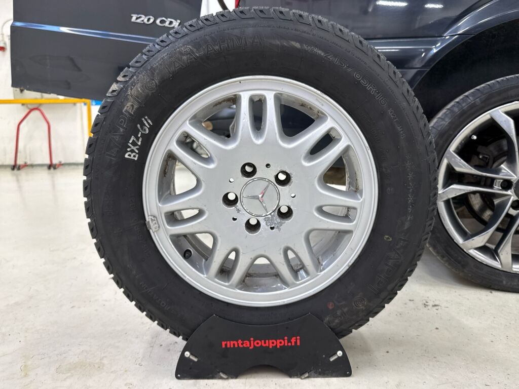 Mercedes-Benz Vito 2009 Musta