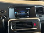 Volvo V60 2016 Sininen