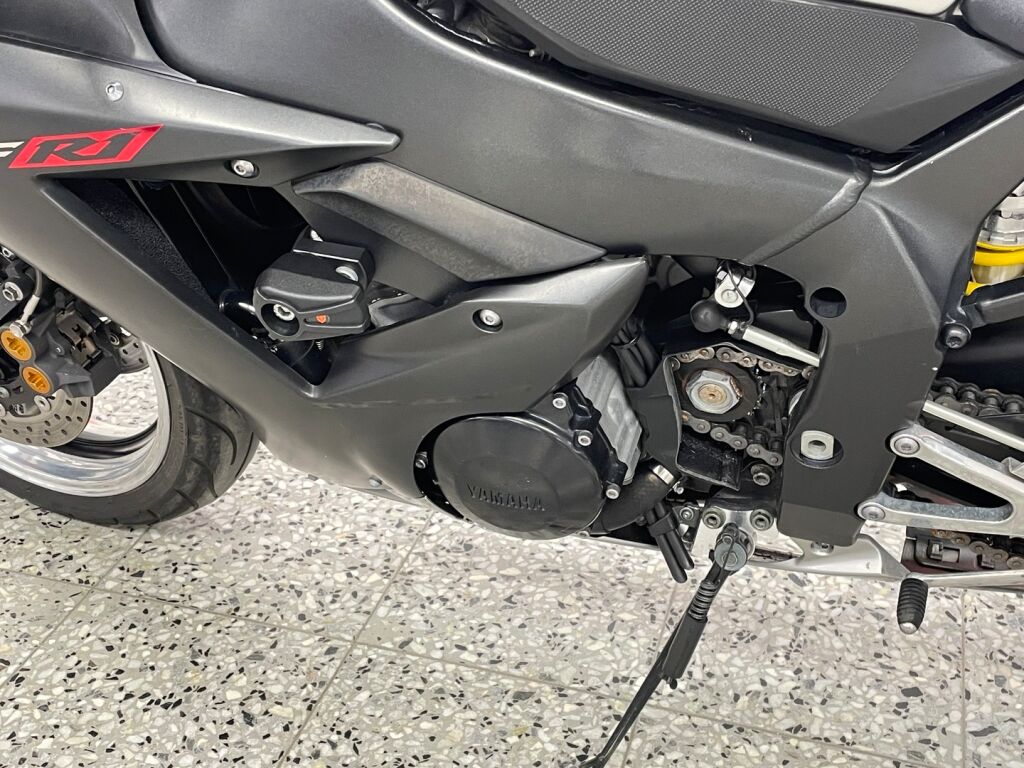 Yamaha YZF-R1 2003 