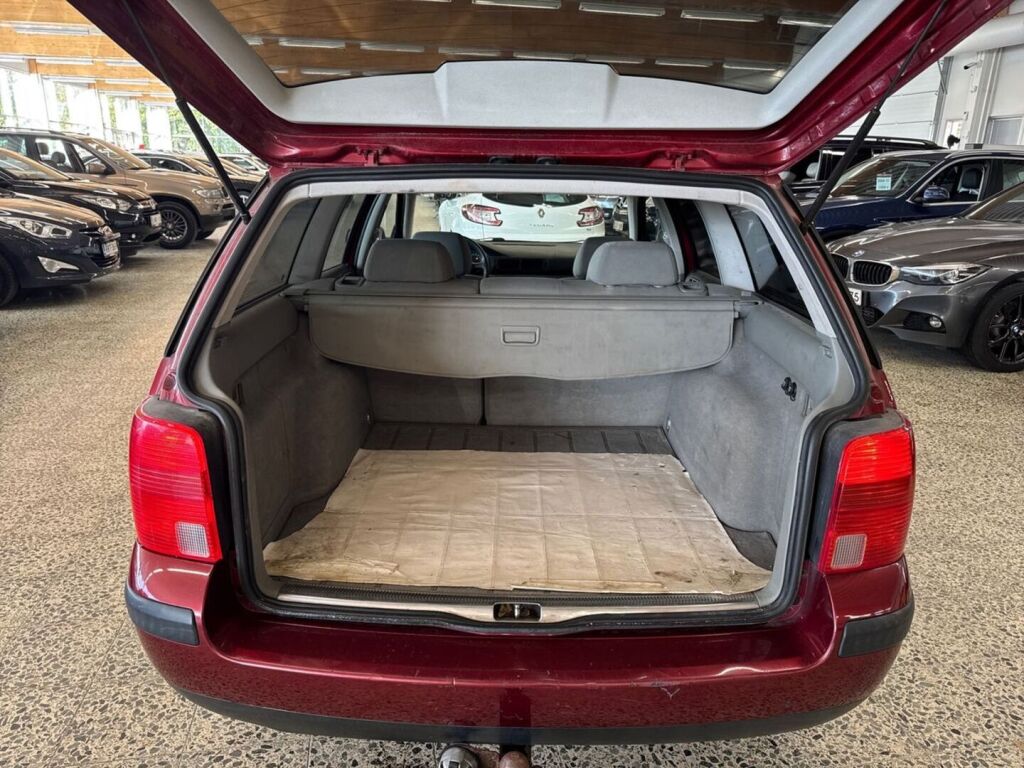 Volkswagen Passat Variant 2000 Punainen