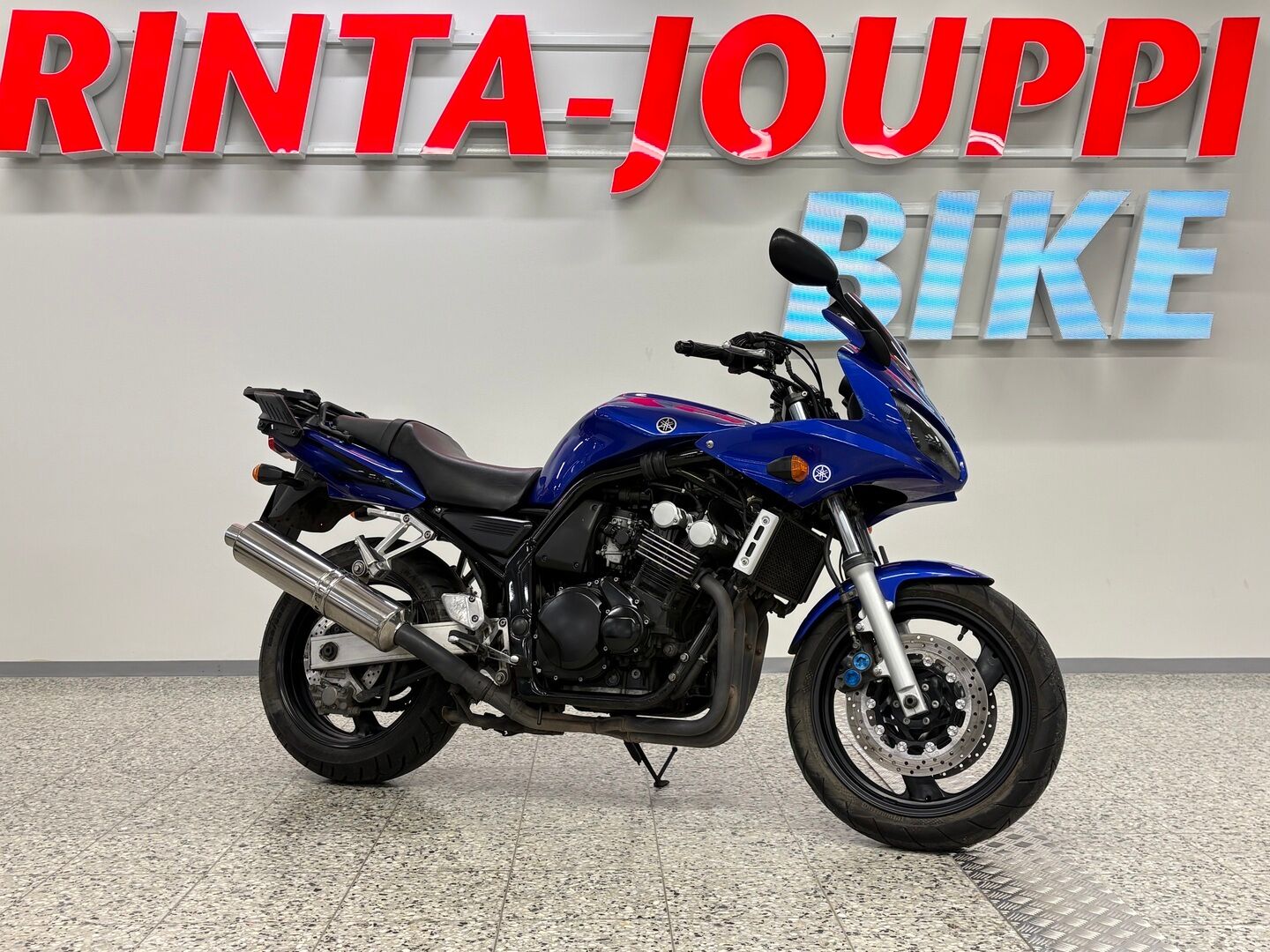 Yamaha FZS