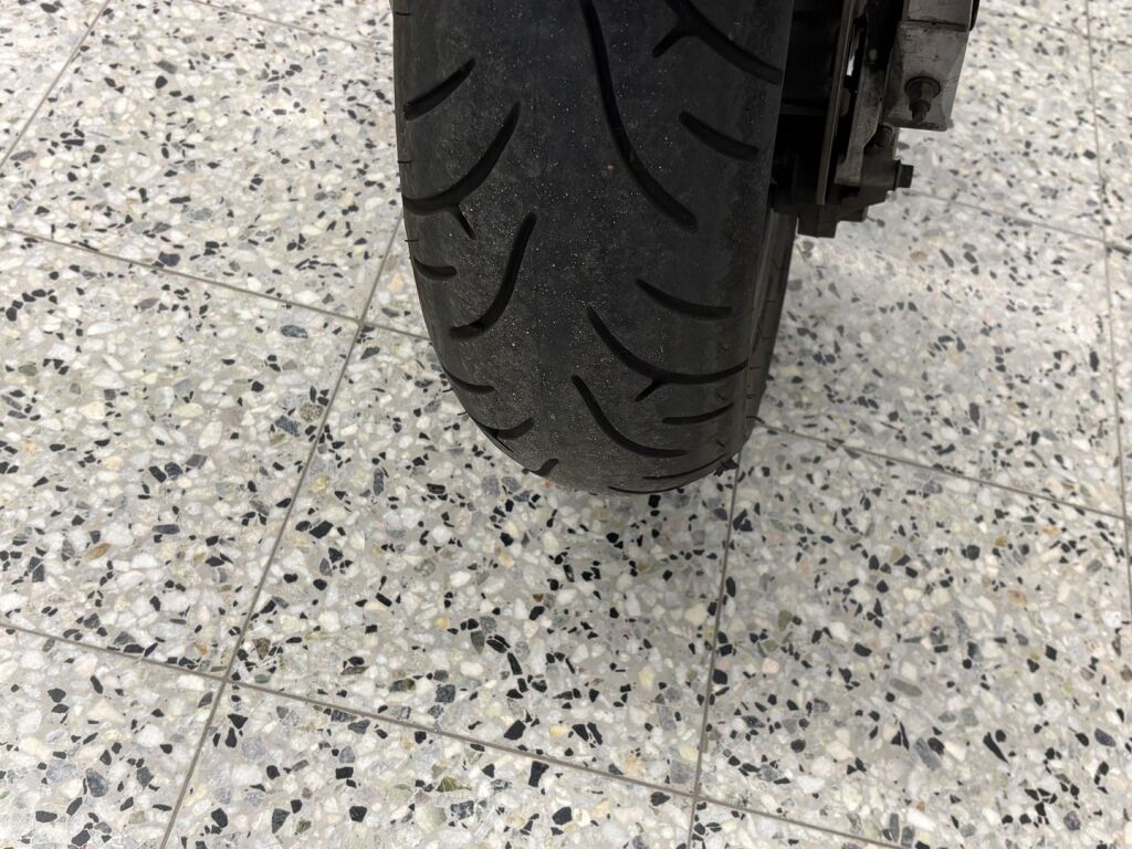Yamaha FZS 2003 Sininen