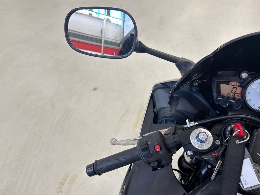Yamaha YZF-R6 2003 