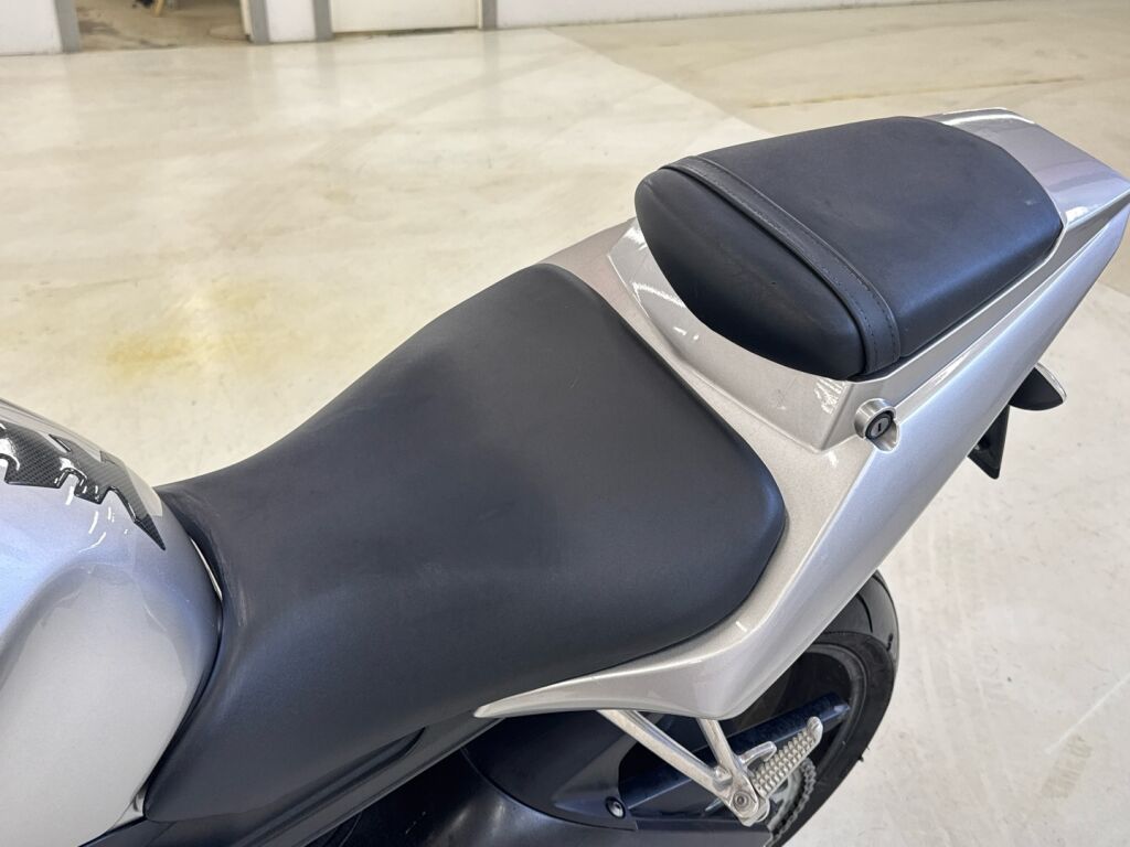 Yamaha YZF-R6 2003 