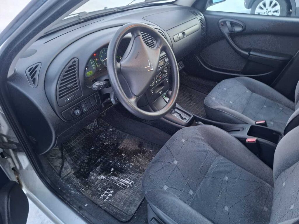 Citroen Xsara 2002 Harmaa