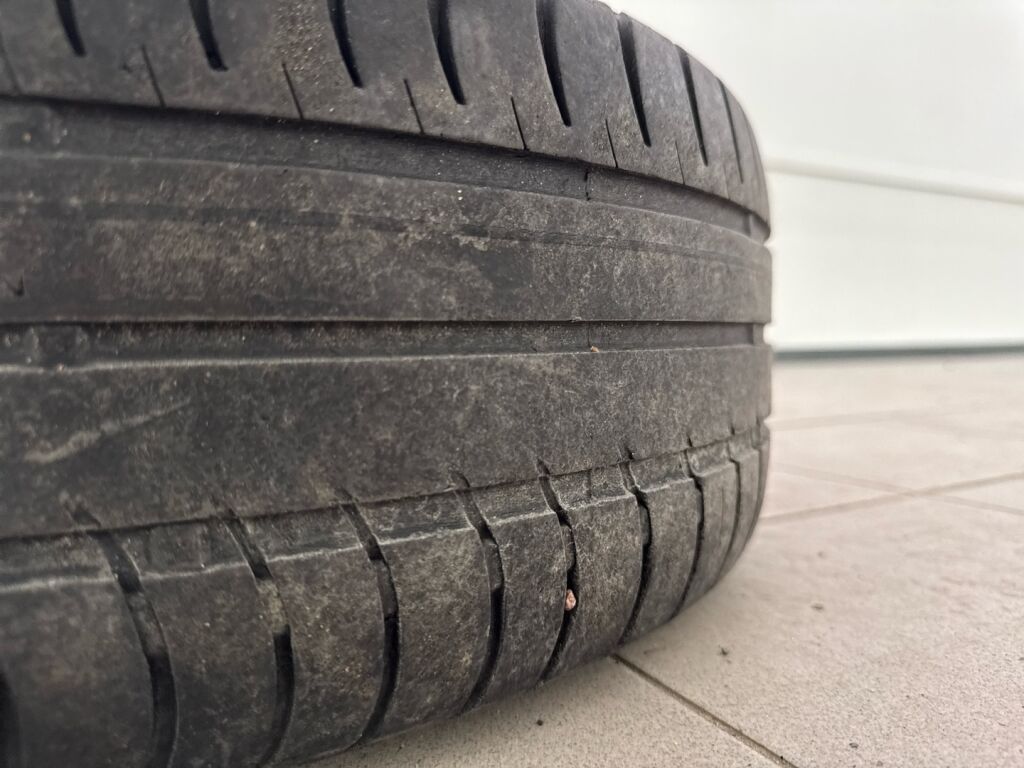 Toyota Corolla 2003 Punainen