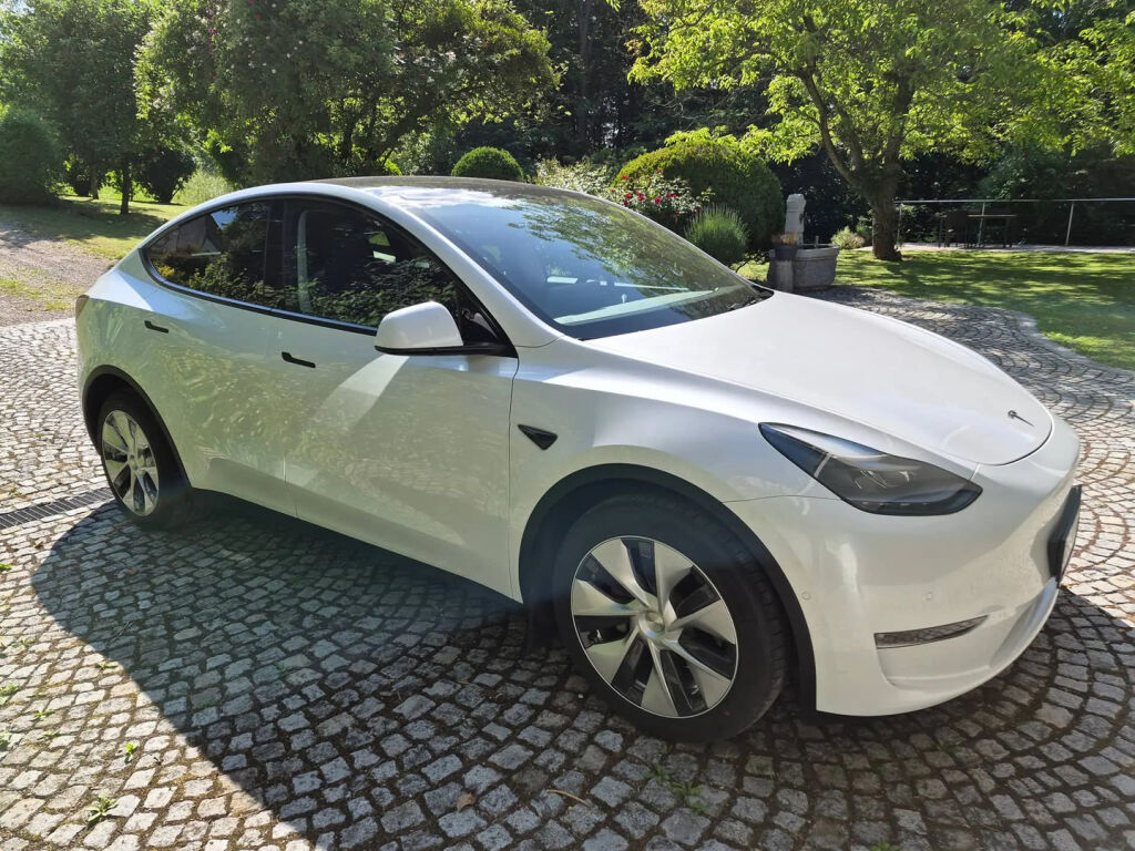 Tesla Model Y 2022 