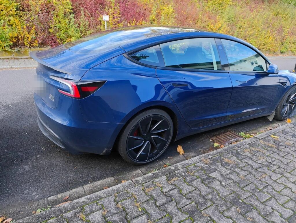 Tesla Model 3 2024 