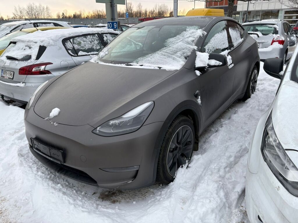 Tesla Model Y 2022 