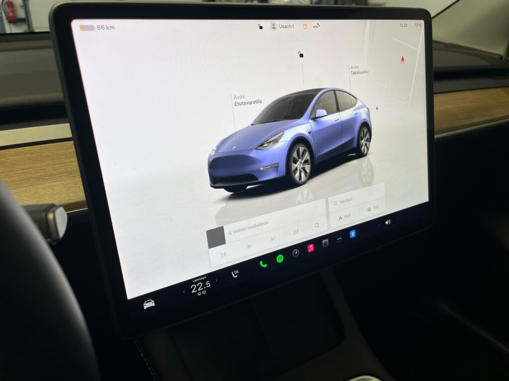 Tesla Model Y 2022 
