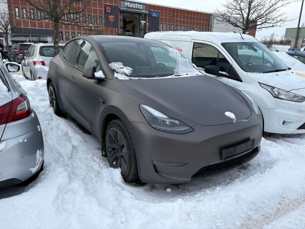 Tesla Model Y 2022 