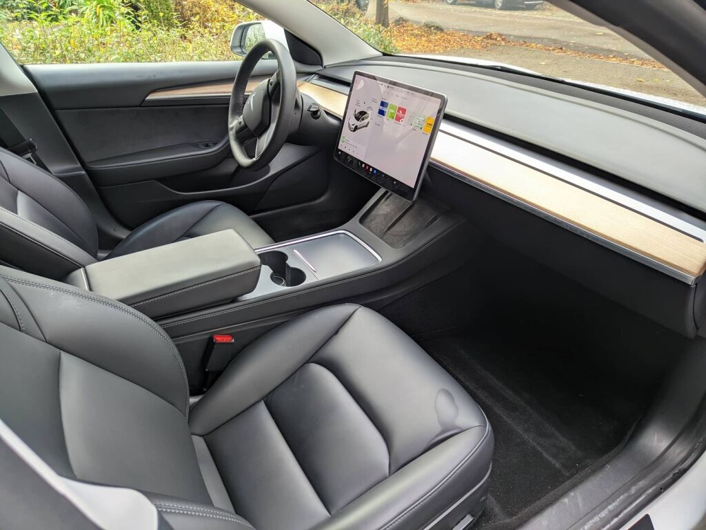 Tesla Model 3 2021 
