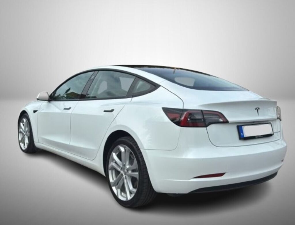 Tesla Model 3 2022 Valkoinen