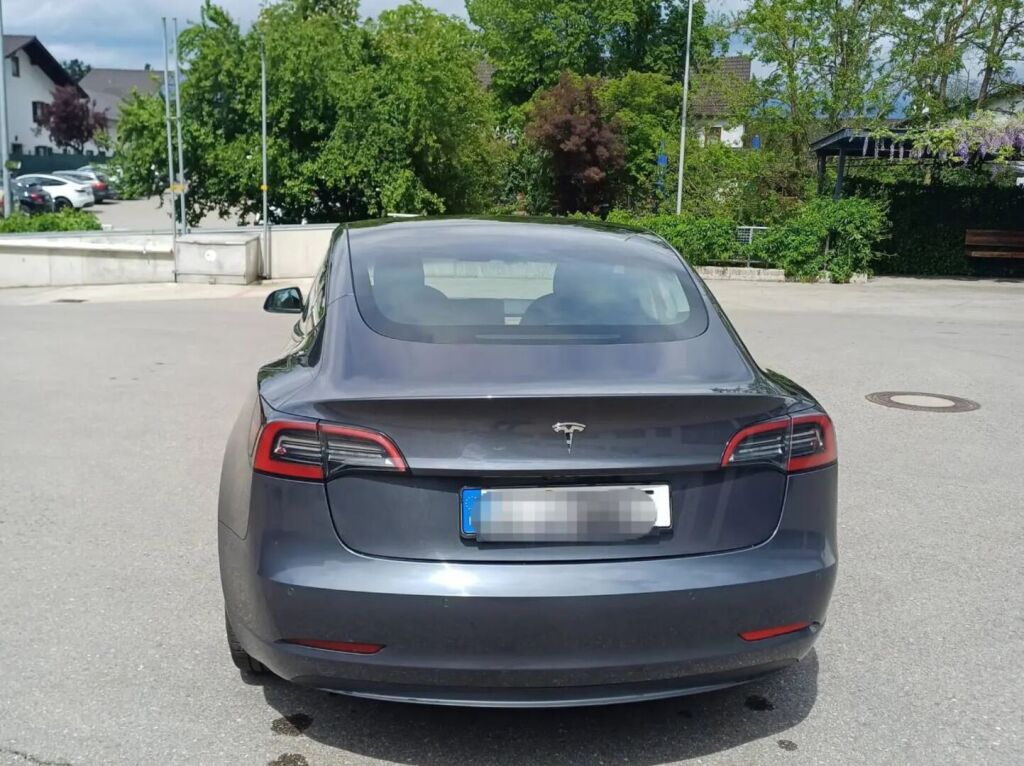 Tesla Model 3 2022 