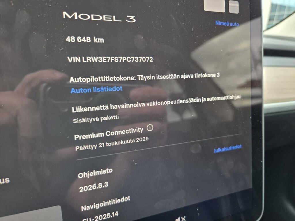 Tesla Model 3 2023 Harmaa