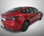 Tesla Model 3 2023 Punainen