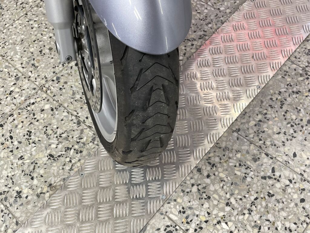 Yamaha FJR 2003 PP  V 182
