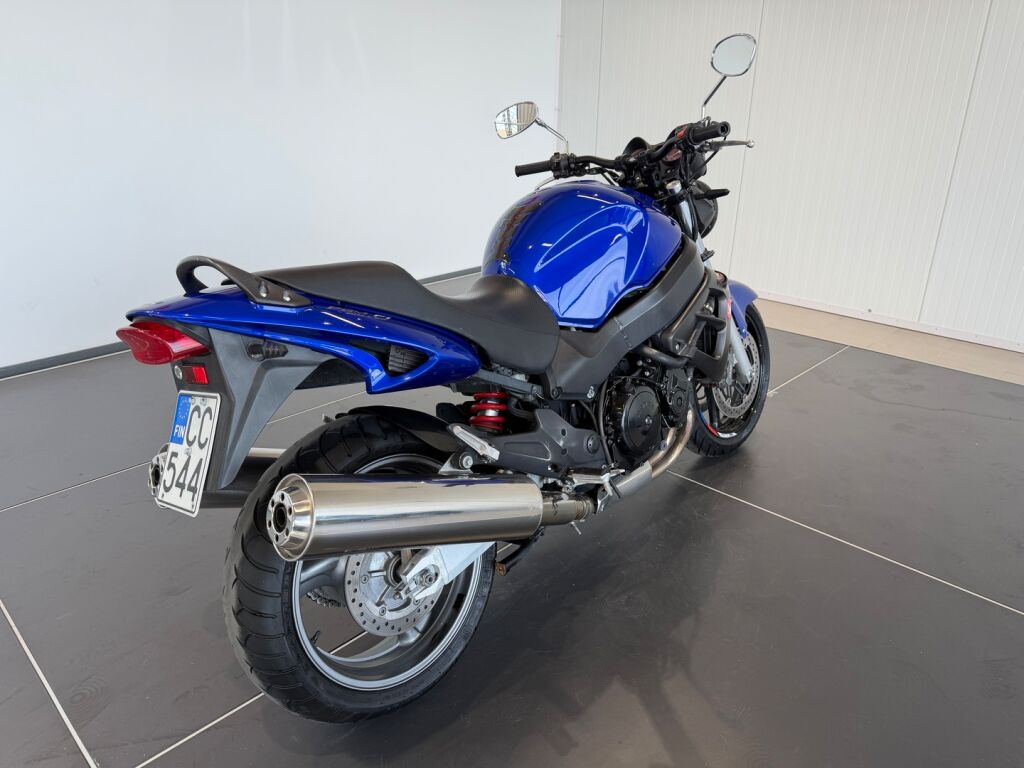 Honda X11 2003 JL V 500