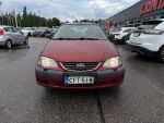 Toyota Avensis 2003 Punainen