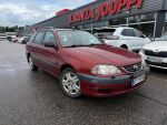 Toyota Avensis 2003 Punainen