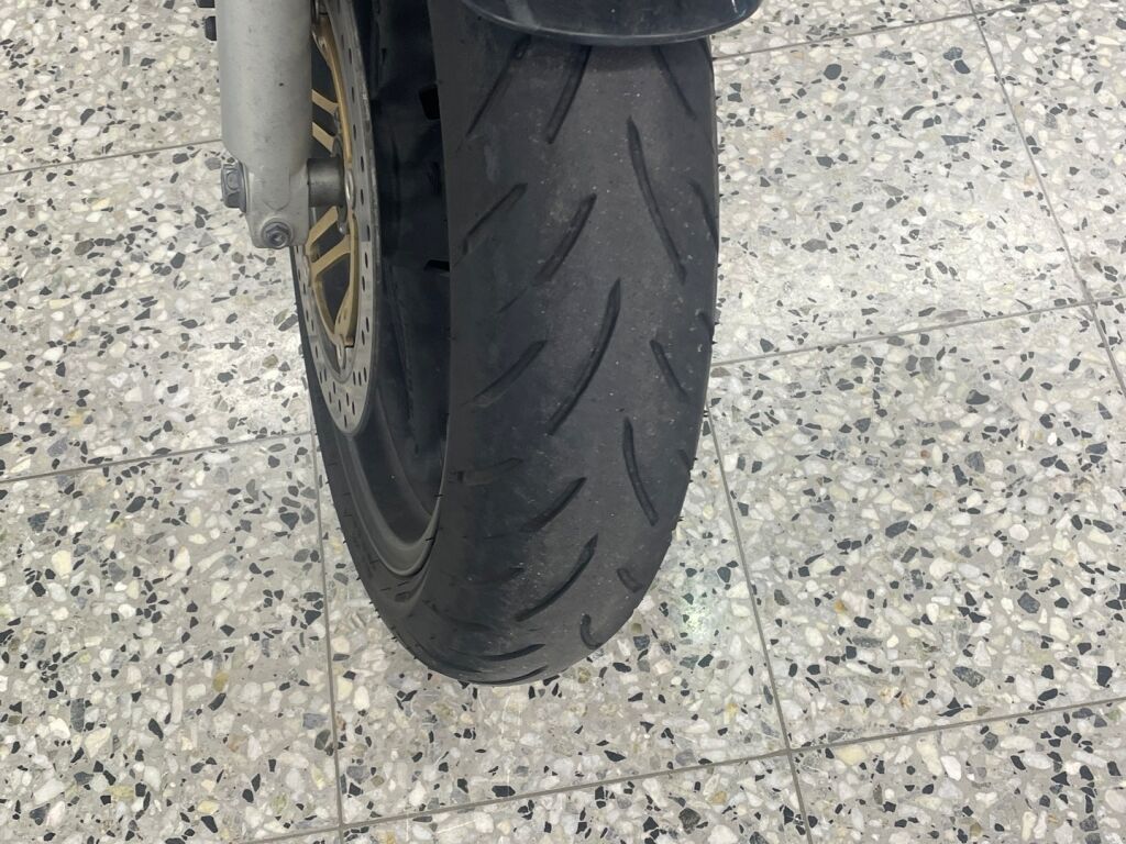 Honda CB 2002 