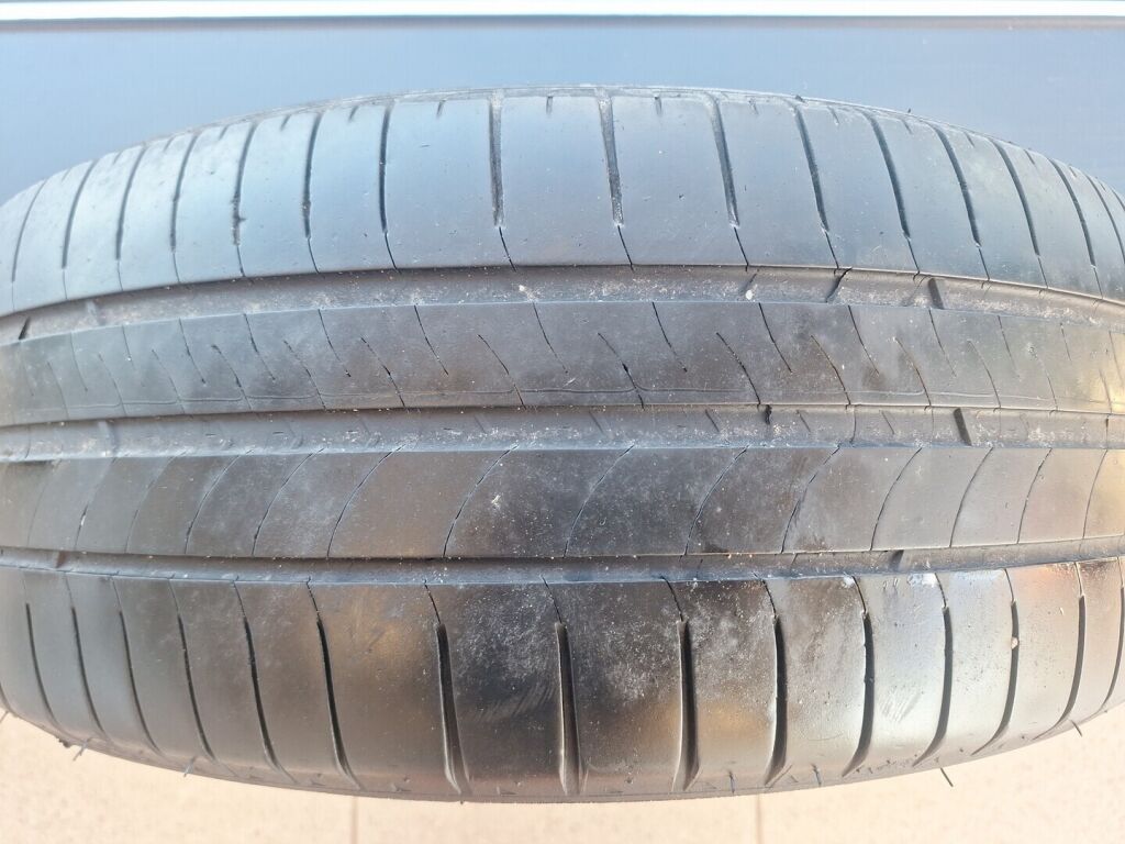 Toyota Avensis 2004 Hopea