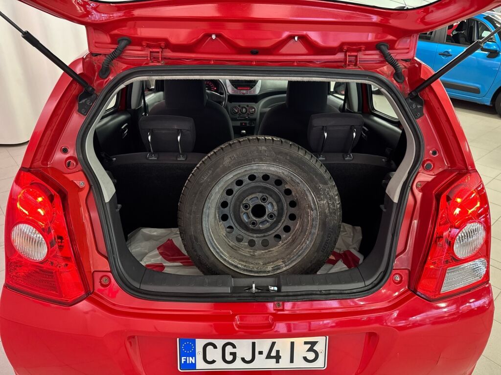 Suzuki Alto 2009 Punainen