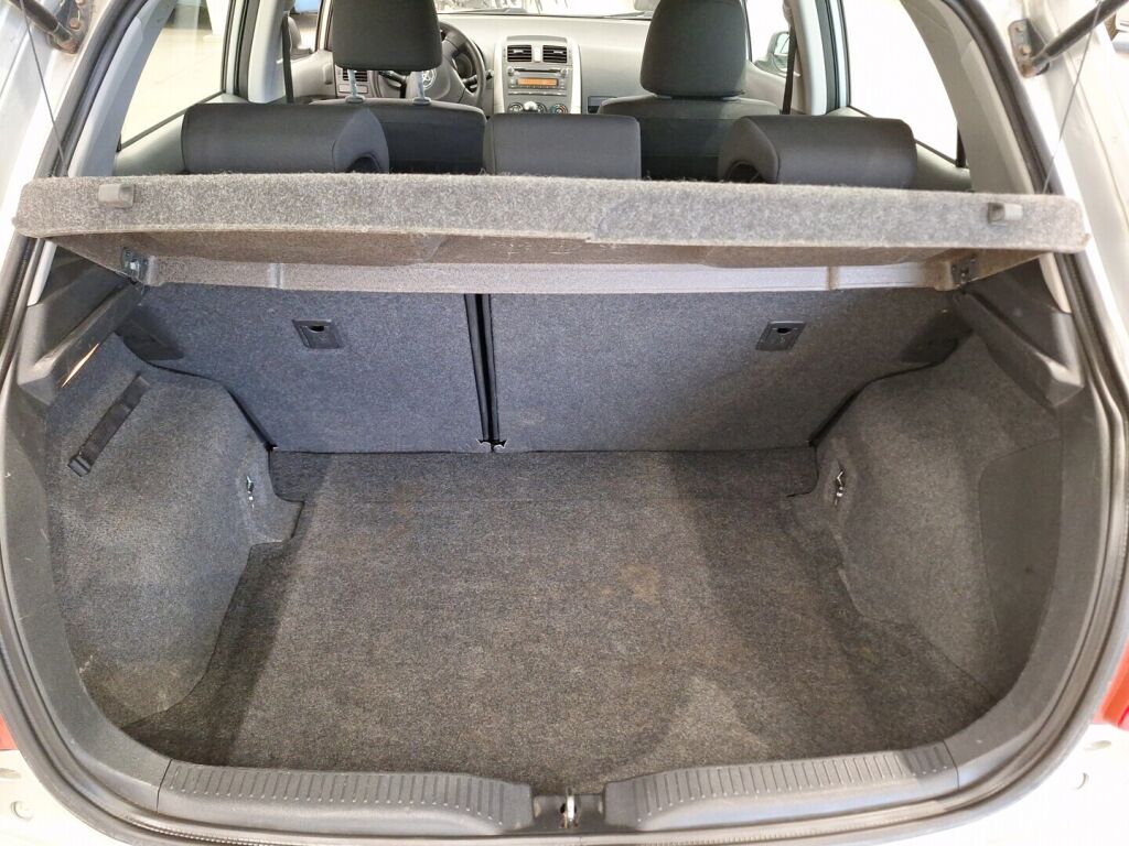 Toyota Auris 2007 Hopea