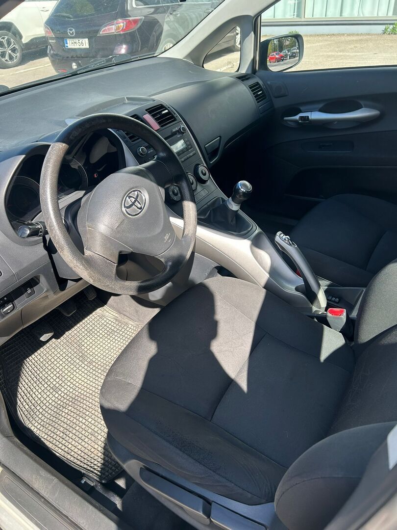 Toyota Auris 2007 Hopea