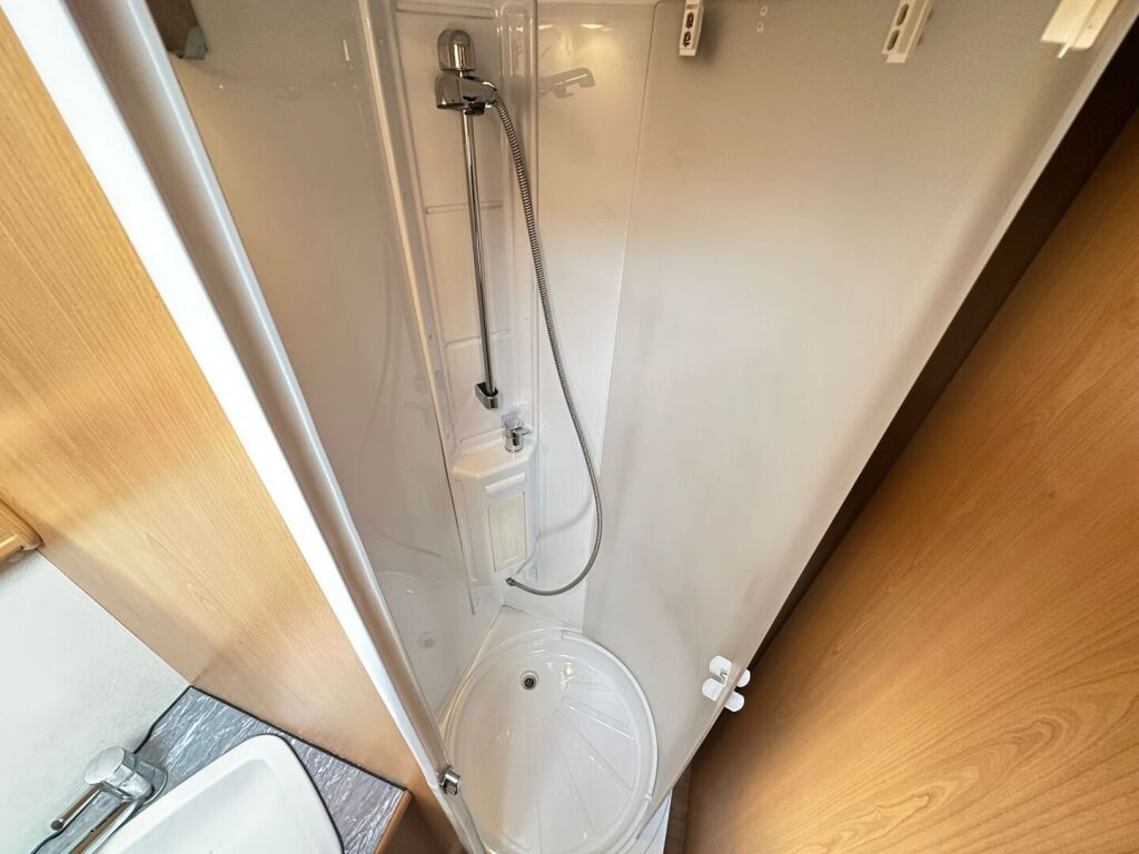 Kabe TRAVEL MASTER 750 WT 2008 Valkoinen