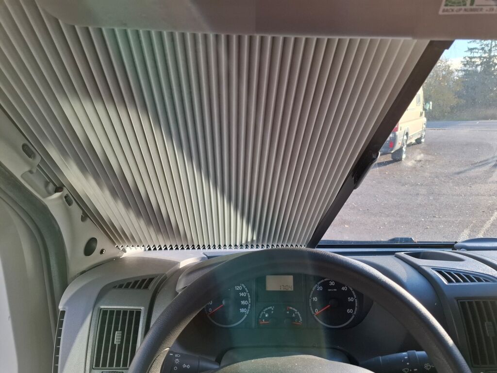 Adria CORAL PLUS 660 SL 2007 Valkoinen