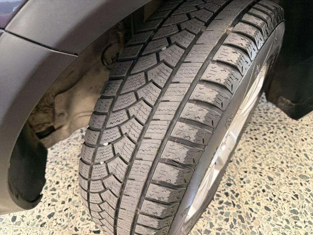Opel Antara 2009 Harmaa