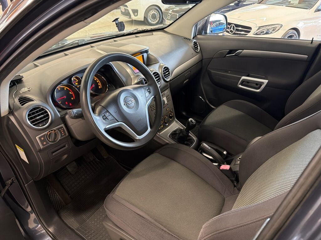 Opel Antara 2009 Harmaa